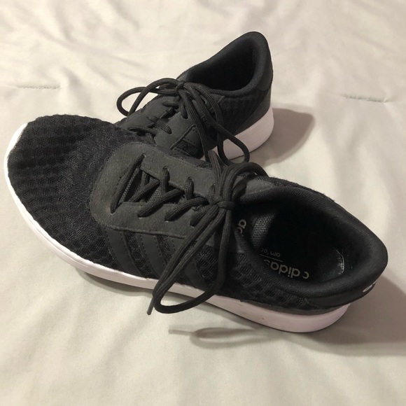 {keywor d} adidas neo 37